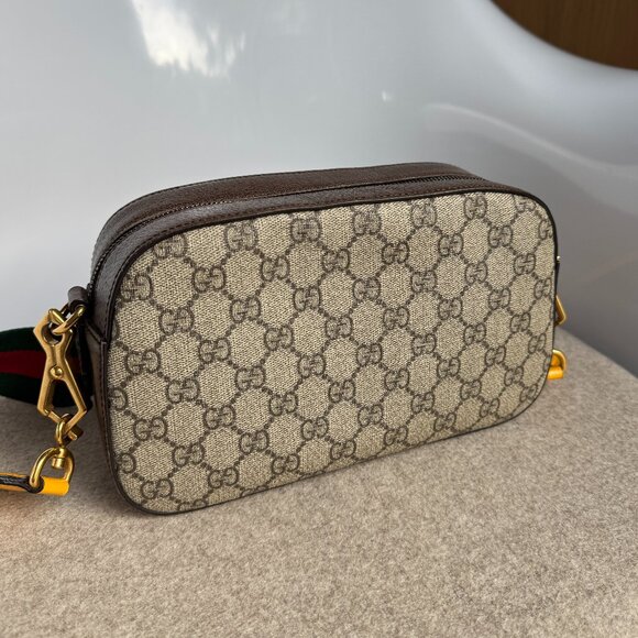 Gucci Neo Vintage GG Supreme Messenger Bag - Picture 4 of 16